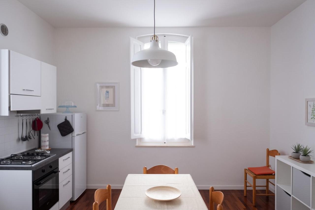 Casa Alina- Art House Apartman Foligno Kültér fotó