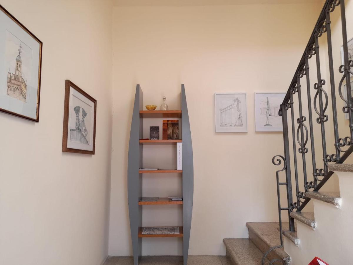 Casa Alina- Art House Apartman Foligno Kültér fotó